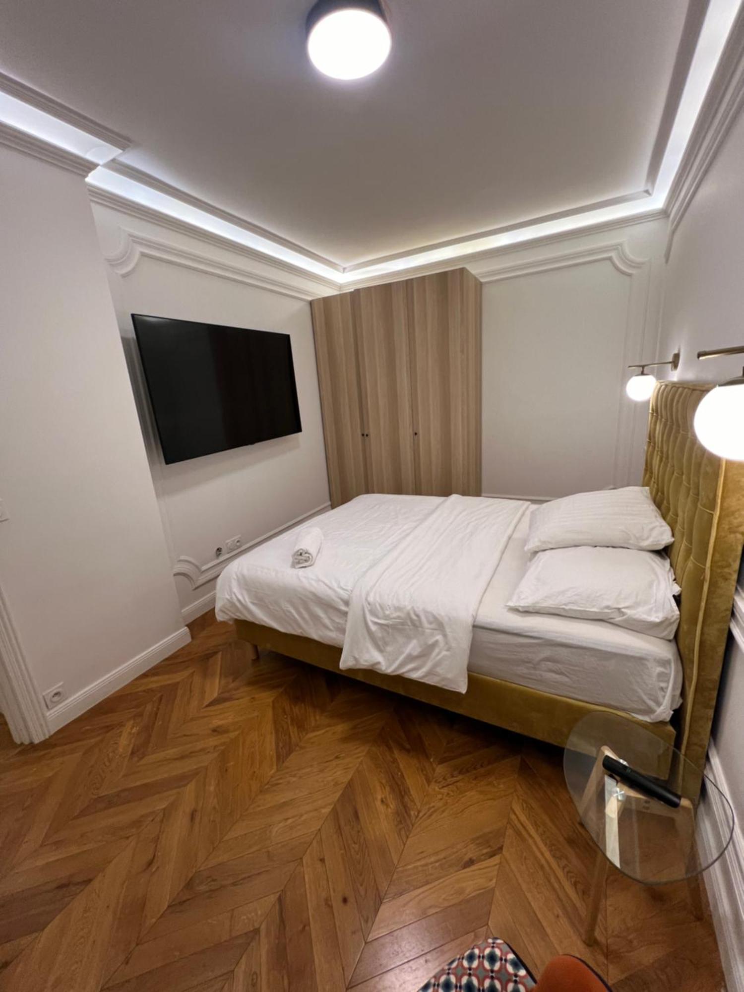 Private Apartments - Champs-Elysees Paris Exteriör bild